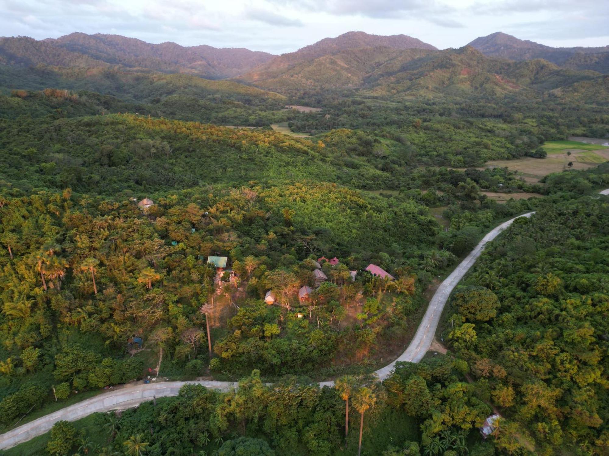 אל נידו Erlittop Nature Lodge מראה חיצוני תמונה